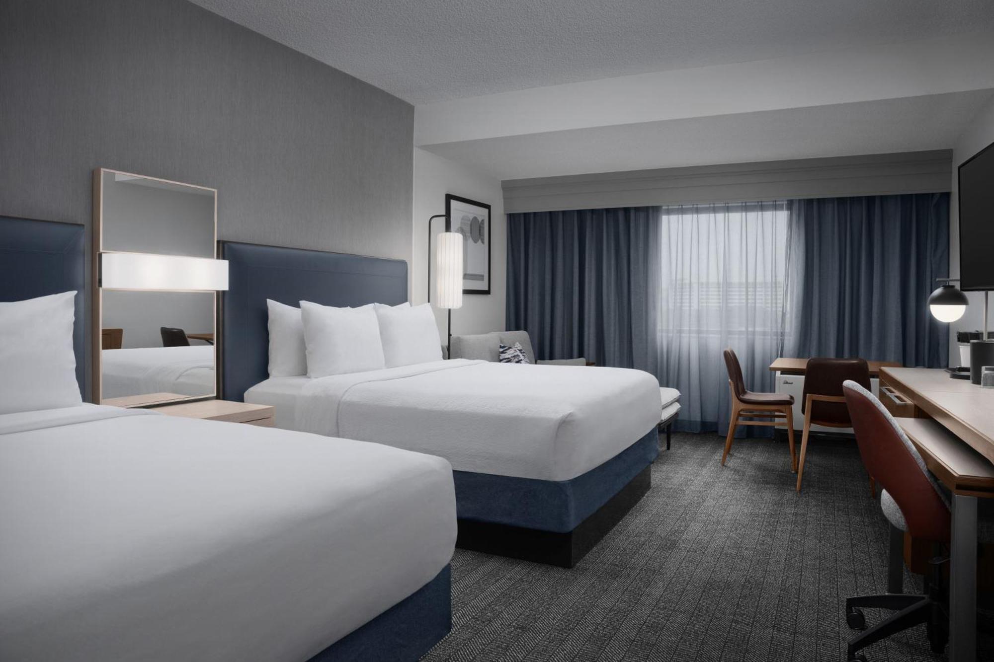 Hotel Courtyard Dallas Quorum Drive Addison